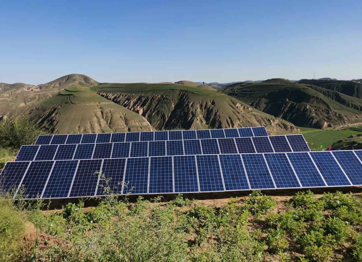 Os sistemas de irrigação solar da Jntech contribuem para a construção de campos agrícolas domésticos de alto padrão