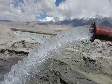 Sistema de bomba solar de 15 kW em Xinjiang