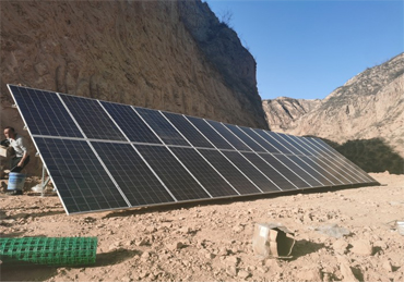 Sistema de bombeamento solar de 7,5 kW na cidade de Yulin, província de Shaanxi
