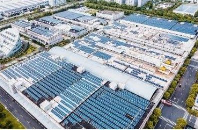 O armazenamento de energia solar é crucial, uma vez que a seca na Europa afeta a produção de energia
