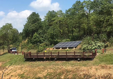 Sistema de bombeamento solar de 2,2 kW no Instituto de Conservação do Solo e da Água de Jiangxi