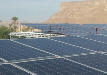 Sistema de bombeamento solar de 45 kW no Iêmen