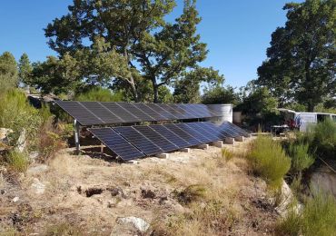 Sistema de bombeamento solar de 1,1 kW e 1,5 kW em Portugal